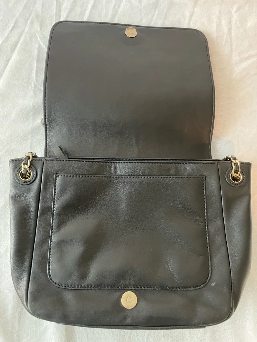 Tory Burch good used
